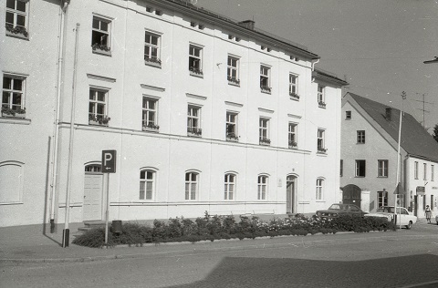 Das Bild kann leider nicht angezeigt werden.